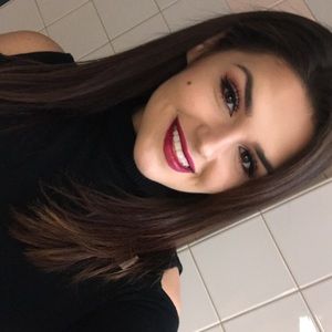 Meet your Posher, Fatija